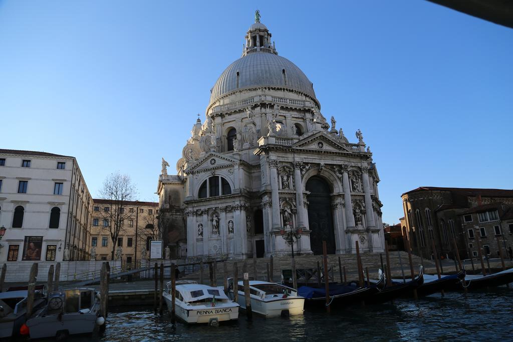 Casa Dei Cavalieri Apartment Venice Exterior photo