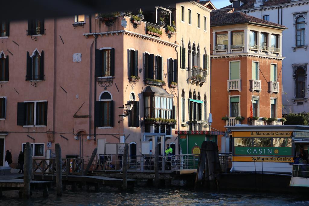 Casa Dei Cavalieri Apartment Venice Exterior photo