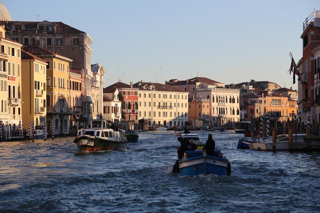 Casa Dei Cavalieri Apartment Venice Exterior photo