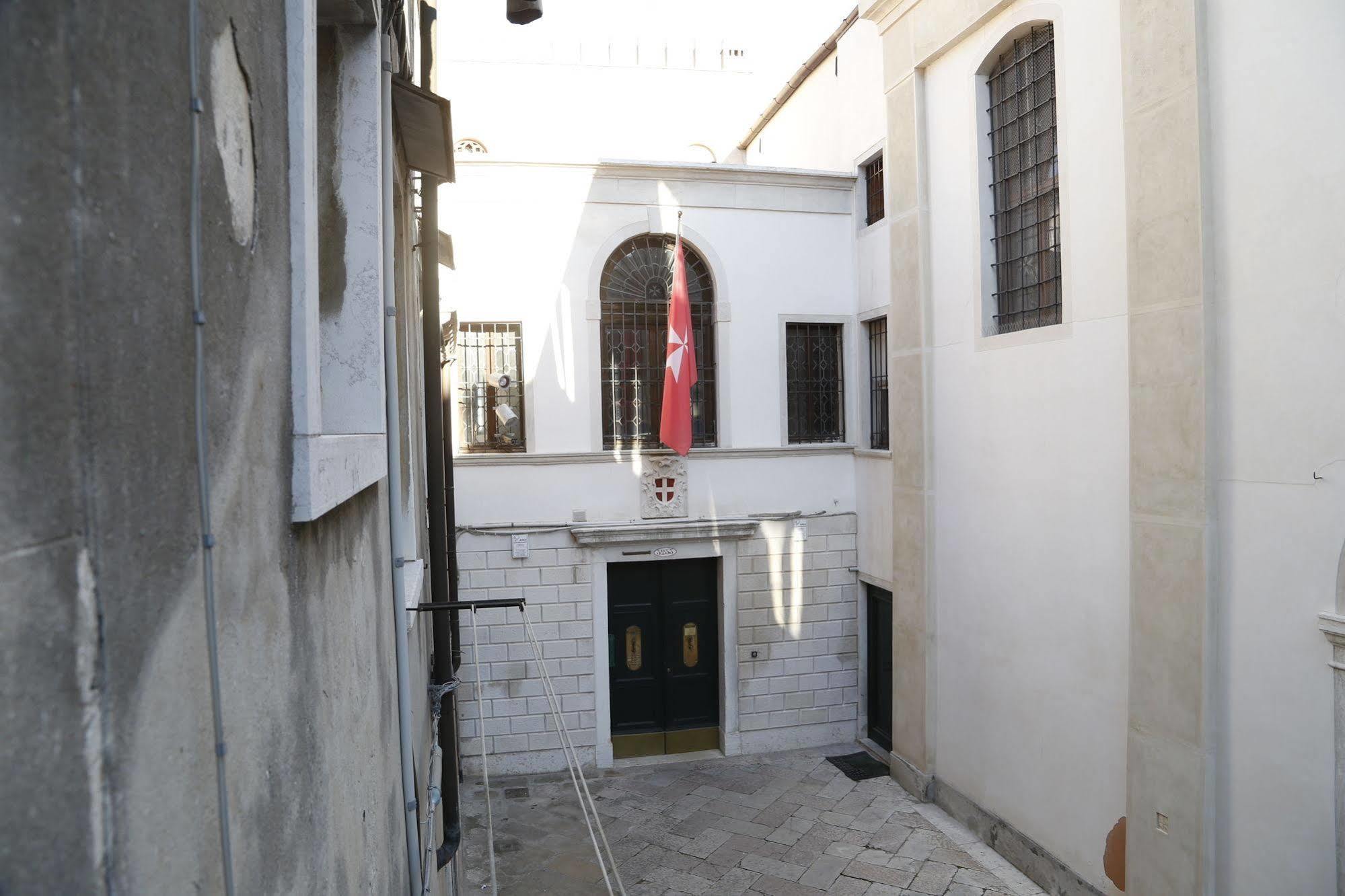 Casa Dei Cavalieri Apartment Venice Exterior photo