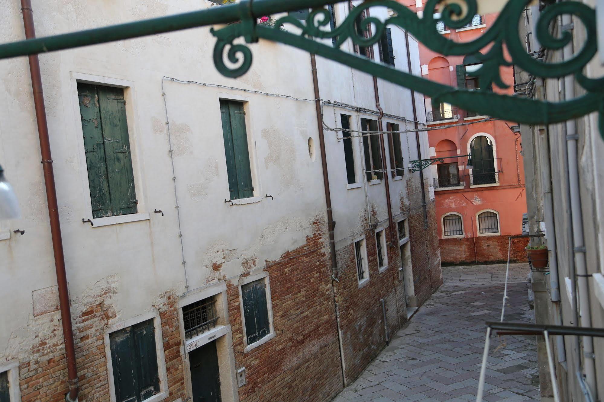 Casa Dei Cavalieri Apartment Venice Exterior photo